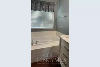 2899 Creekside Drive, Fairfield Township, OH 45011 - Photo 17