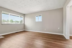2516 Ontario Ave, Harrison Twp, OH 45414 - Photo 7