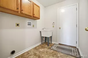5632 Safari Dr, Liberty Township, OH 45044 - Photo 11