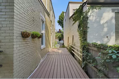 4237 Turrill Street, Cincinnati, OH 45223 - Photo 33