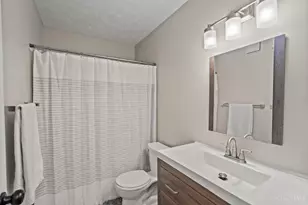 8935 Creekwood Dr, Deerfield Township, OH 45039 - Photo 19