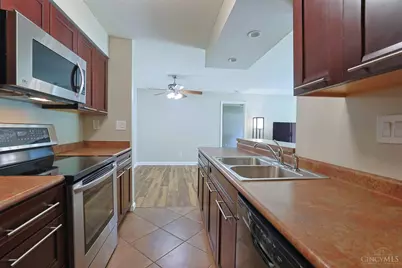 5982 Meadowcreek Drive #3, Miami Township, OH 45150 - Photo 9
