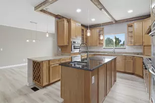 5776 Squires Gate Dr, Deerfield Township, OH 45040 - Photo 17