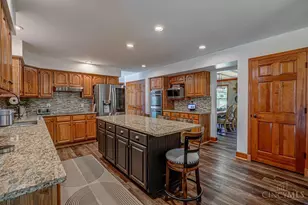 9858 Prechtel Rd, Colerain Township, OH 45252 - Photo 7