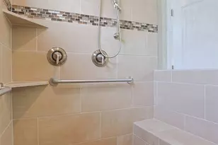 6493 Coach Light Cir, Liberty Township, OH 45011 - Photo 31