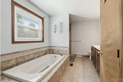 7208 Wesselman Road, Cleves, OH 45002 - Photo 23