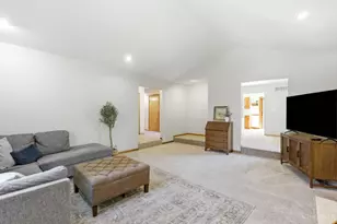 7208 Wesselman Rd, Miami Township, OH 45002 - Photo 7