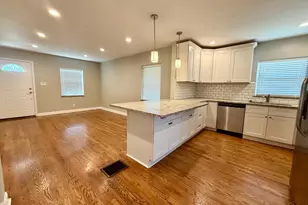 4624 Hunt Rd, Blue Ash, OH 45242 - Photo 3