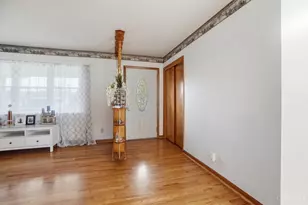 8738 Martz-Paulin Rd, Franklin Township, OH 45005 - Photo 5