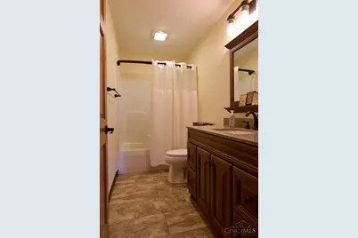 1271 Country Oaks Lane, Wilmington, OH 45177 - Photo 11
