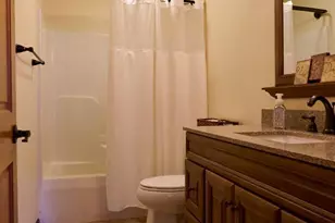 1271 Country Oaks Ln, Wilmington, OH 45177 - Photo 11