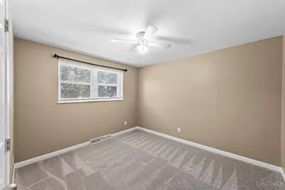 1300 Michael Lane, Miami Township, OH 45150 - Photo 15