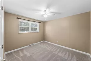 1300 Michael Ln, Miami Township, OH 45150 - Photo 15
