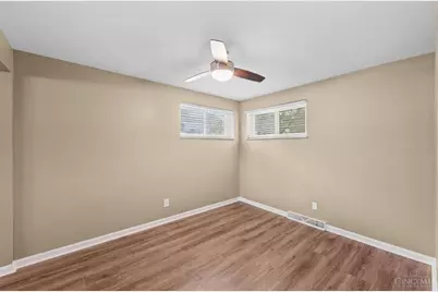 1300 Michael Lane, Miami Township, OH 45150 - Photo 11