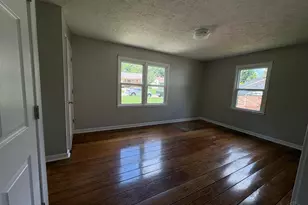3646 Lakewood Dr, Green Township, OH 45248 - Photo 11