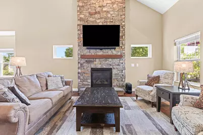 3128 Artisan Way, Hamilton Township, OH 45152 - Photo 7