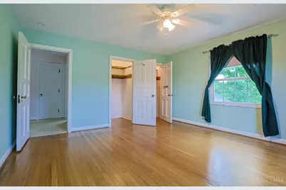 541 W North Bend Road, Springfield Township, OH 45224 - Photo 25