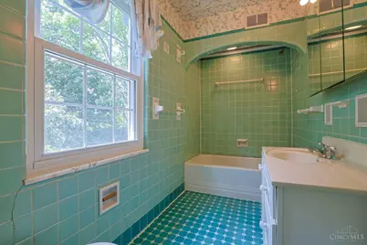 541 W North Bend Road, Springfield Township, OH 45224 - Photo 27