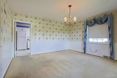 541 W North Bend Road, Springfield Township, OH 45224 - Photo 11