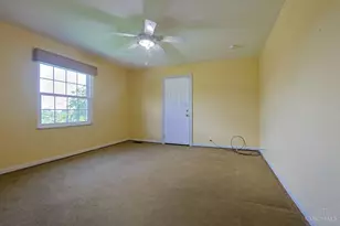 541 W North Bend Rd, Springfield Township, OH 45224 - Photo 29