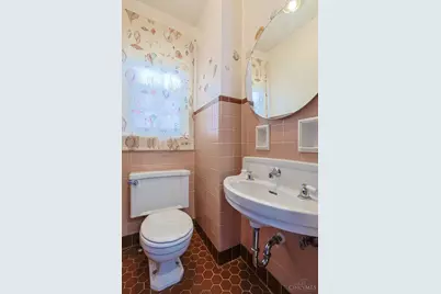 541 W North Bend Road, Springfield Township, OH 45224 - Photo 21