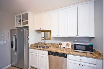 2200 Victory Parkway #1907, Cincinnati, OH 45206 - Photo 13