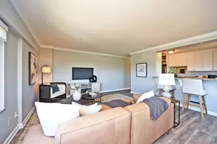 2200 Victory Pkwy, Cincinnati, OH 45206 - Photo 21