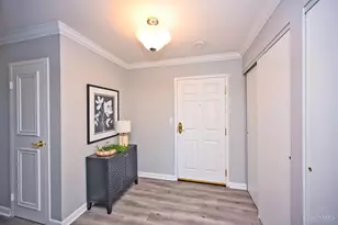 2200 Victory Pkwy, Cincinnati, OH 45206 - Photo 9