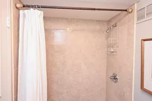 2200 Victory Pkwy, Cincinnati, OH 45206 - Photo 39