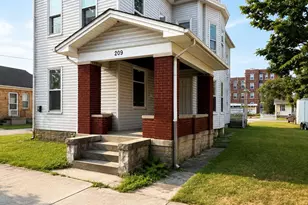 209 Walnut St, Hamilton, OH 45011 - Photo 1