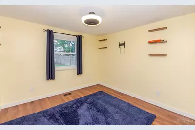 7847 Lockport Boulevard, Centerville, OH 45459 - Photo 15