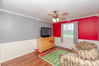 7847 Lockport Boulevard, Centerville, OH 45459 - Photo 13