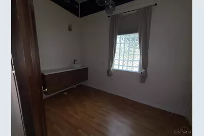 6712 Montgomery Road, Silverton, OH 45236 - Photo 11