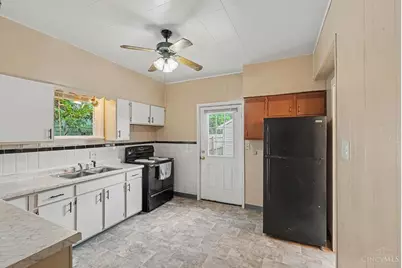 2404 Sherman Avenue, Middletown, OH 45044 - Photo 5