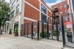 214 E 14th St, Cincinnati, OH 45202 - Photo 1