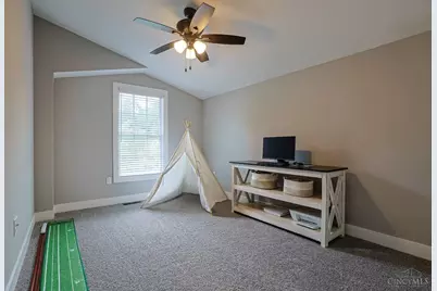 1698 Fieldcrest Drive, Lawrenceburg, IN 47025 - Photo 25