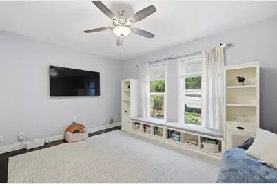 539 Hoge Street, Cincinnati, OH 45226 - Photo 9