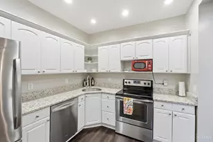 539 Hoge St, Cincinnati, OH 45226 - Photo 19
