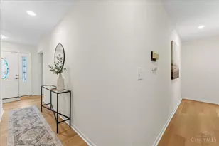 6349 Paxton Woods Dr, Miami Township, OH 45140 - Photo 5