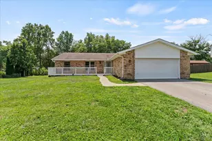 6349 Paxton Woods Dr, Miami Township, OH 45140 - Photo 1