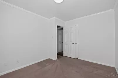 121 Biscoe Drive, Reading, OH 45215 - Photo 11
