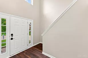 152 Saddle Creek Ln, Hamilton Township, OH 45039 - Photo 5