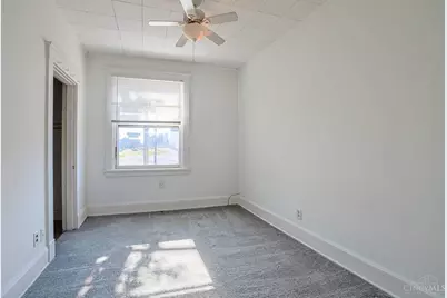 2555 Fairview Avenue, Cincinnati, OH 45219 - Photo 21