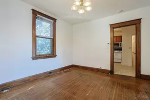 2555 Fairview Ave, Cincinnati, OH 45219 - Photo 13