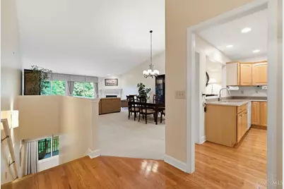 104 Miami Lakes Drive #4, Milford, OH 45150 - Photo 3