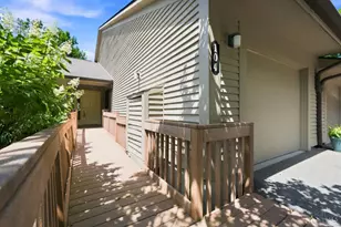 104 Miami Lakes Dr, Milford, OH 45150 - Photo 1