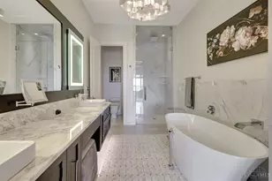 1715 E McMillan St, Cincinnati, OH 45206 - Photo 23