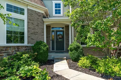 1529 Shaker Run Boulevard, Turtle Creek Township, OH 45036 - Photo 3