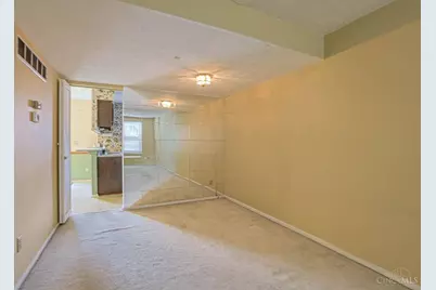 3423 Sunbury Lane, Colerain Township, OH 45251 - Photo 9
