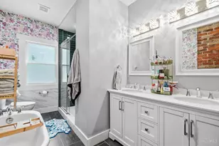 318 Stites Ave, Cincinnati, OH 45226 - Photo 21